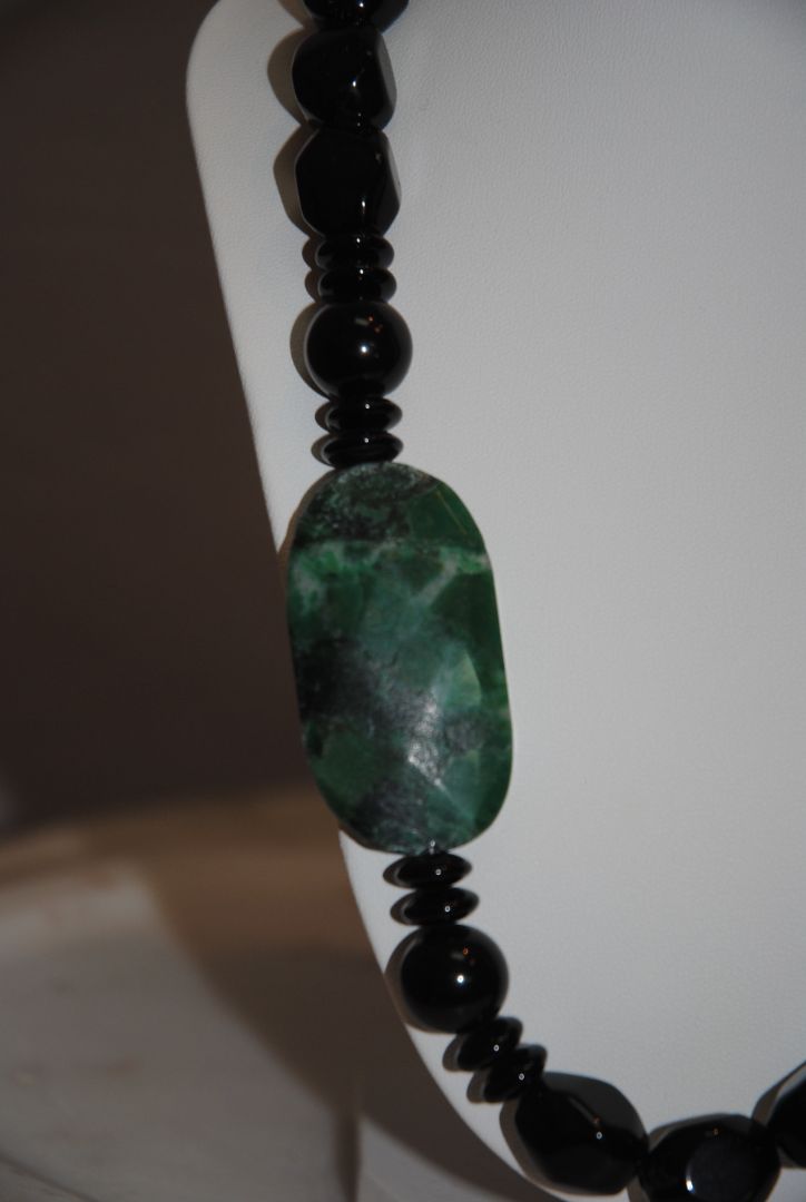 various stones Custom jade with pendant, OS