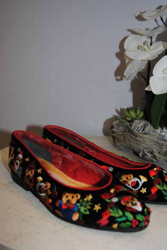 black multi Frankie and Baby Beverly Feldman flats, 6B
