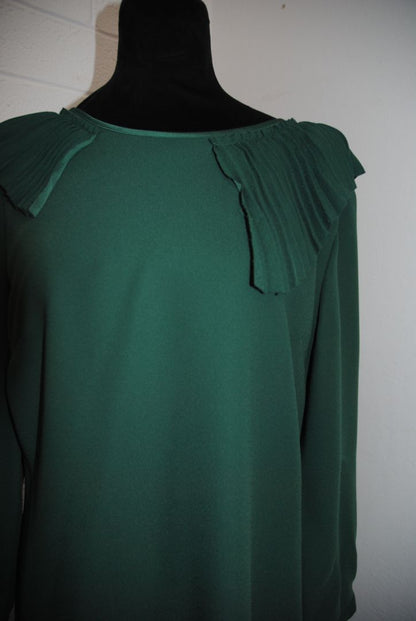 green Banana Republic pleated neck dress, S
