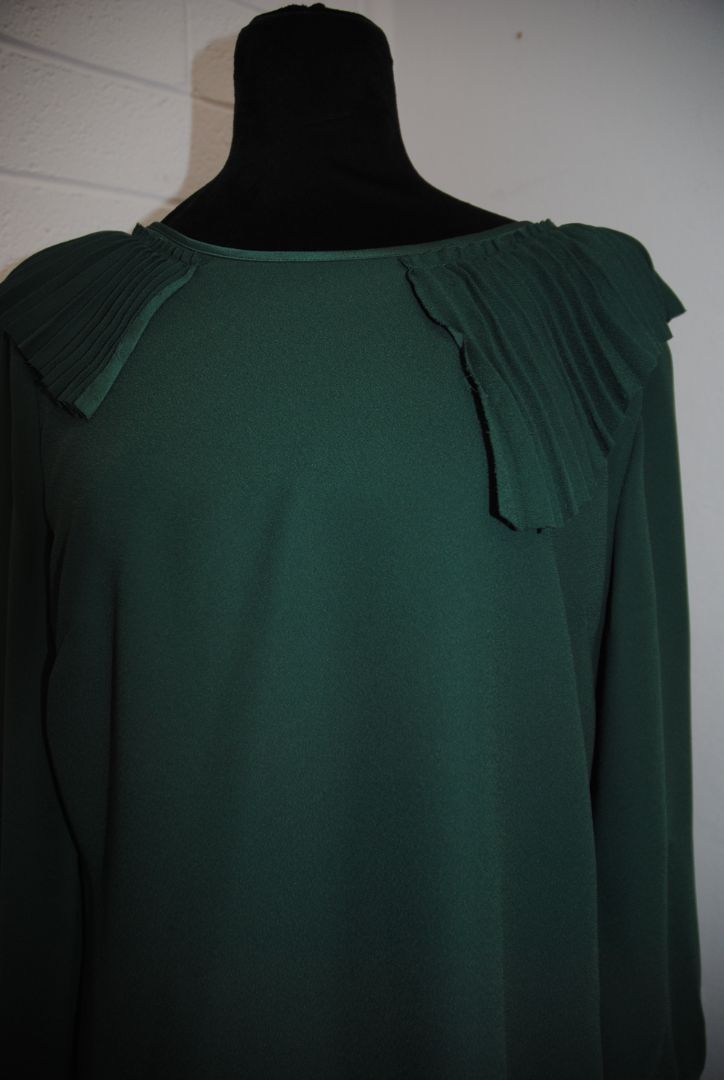green Banana Republic pleated neck dress, S