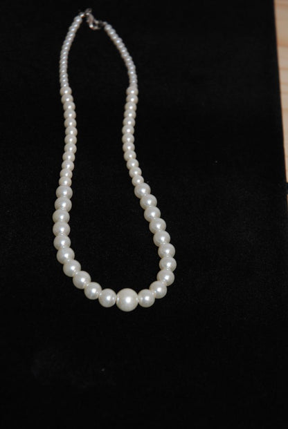 white NA pearl necklace