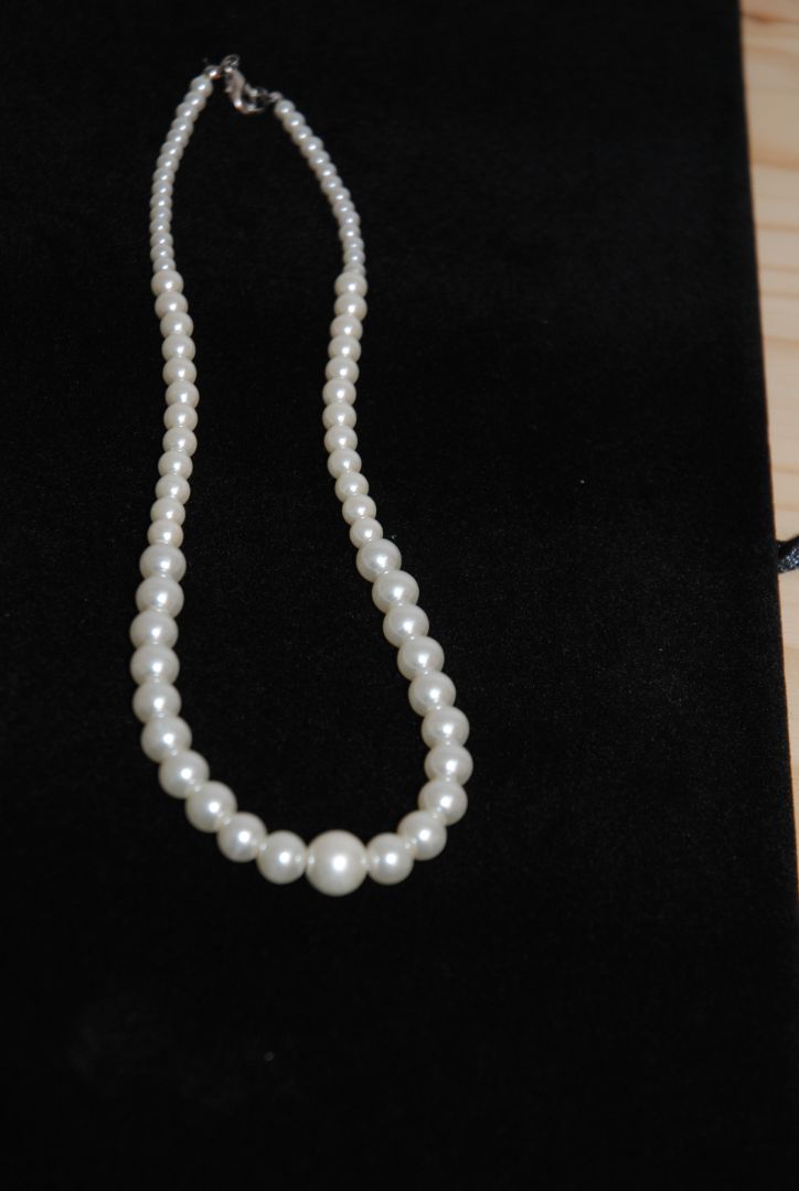 white NA pearl necklace