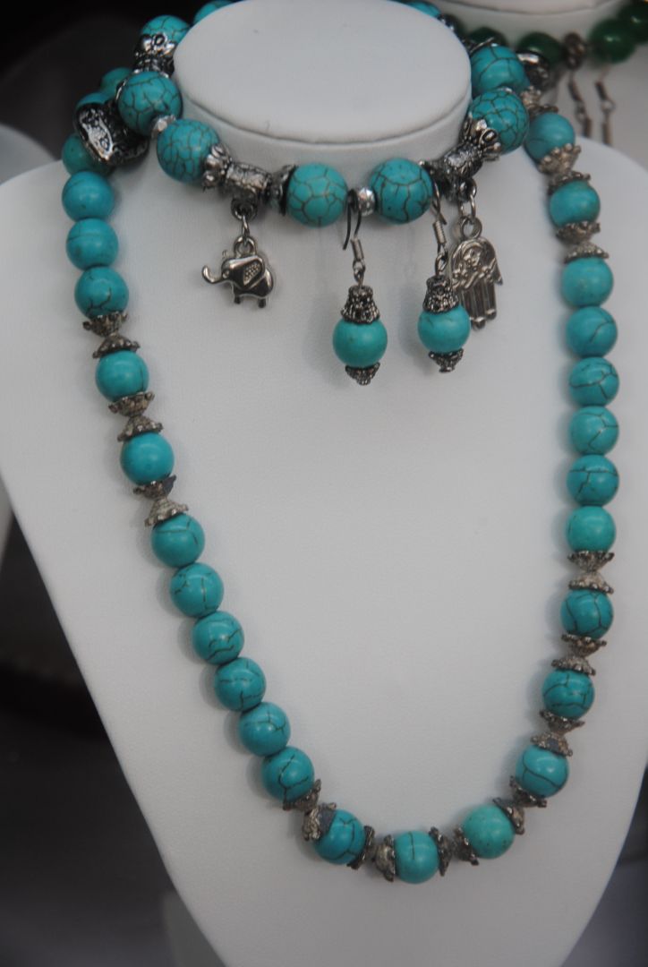 Turquoise NA turquoise set