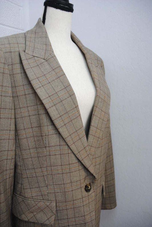 brown houndstooth Veronica Beard single button plaid, 12