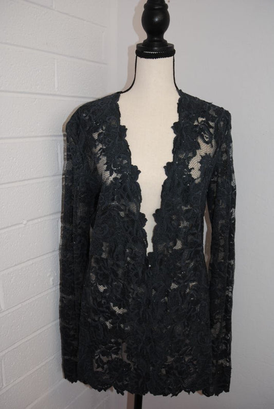 4 Olvis lace overlay