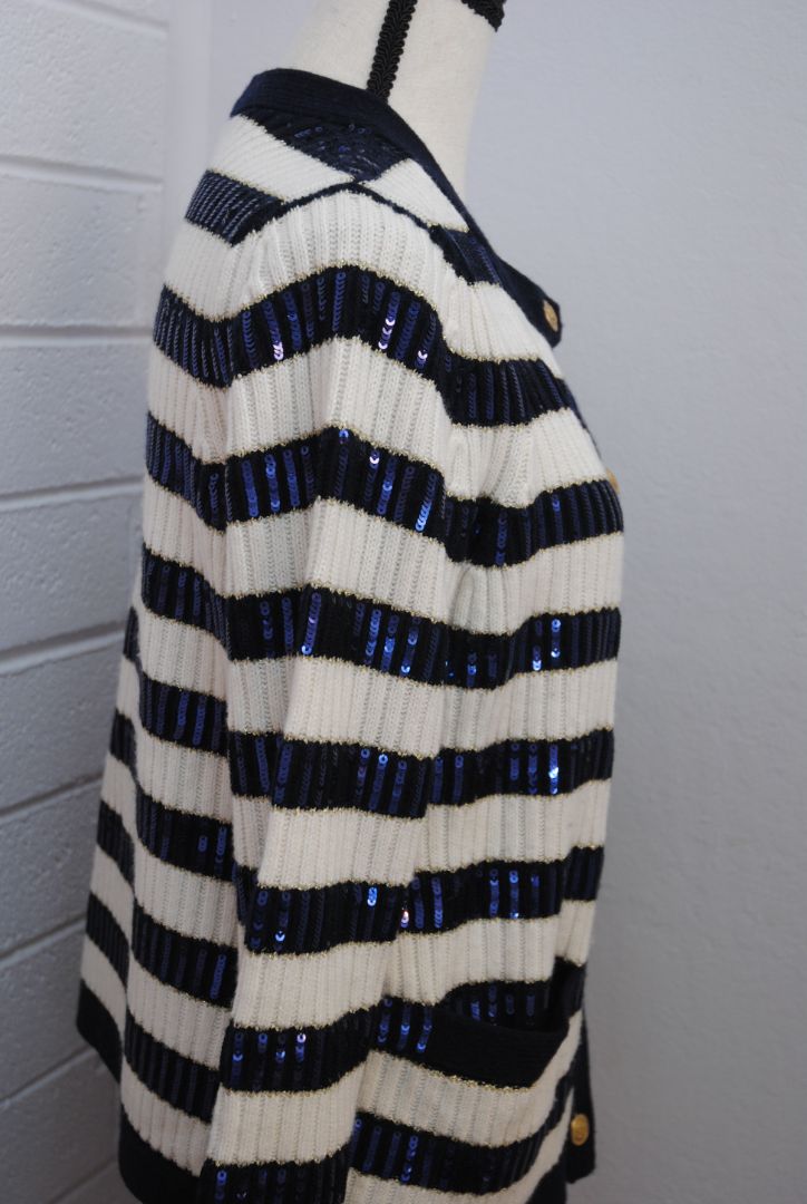 navy and white Vineyard Vines pinstripe cardigan, M