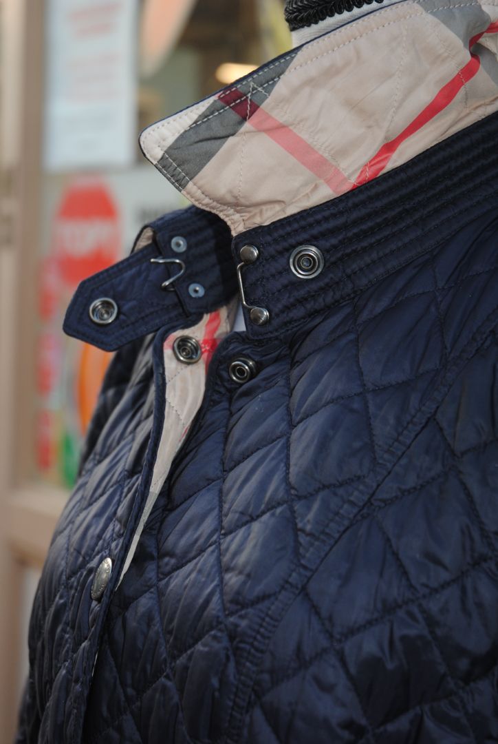 navy Burberry London quilted jacket