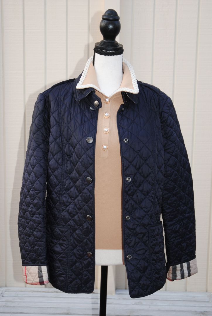 navy Burberry London quilted jacket