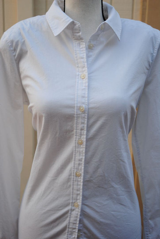 white Banana Republic button up shirt, 8