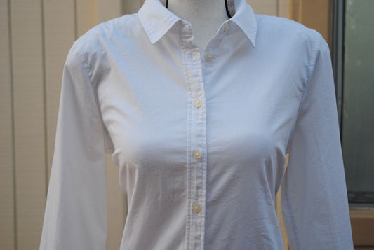 white Banana Republic button up shirt, 8
