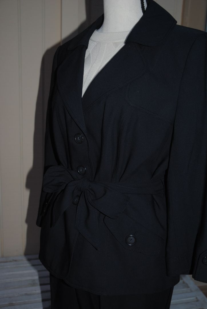 Ann Taylor Black Petite Trench Suit Set 12P