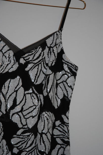 White House Black Market Black White Sequin Dress