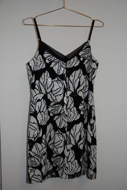 White House Black Market Black White Sequin Dress