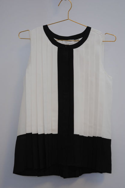 Calvin Klein Black White Pleated Blouse L