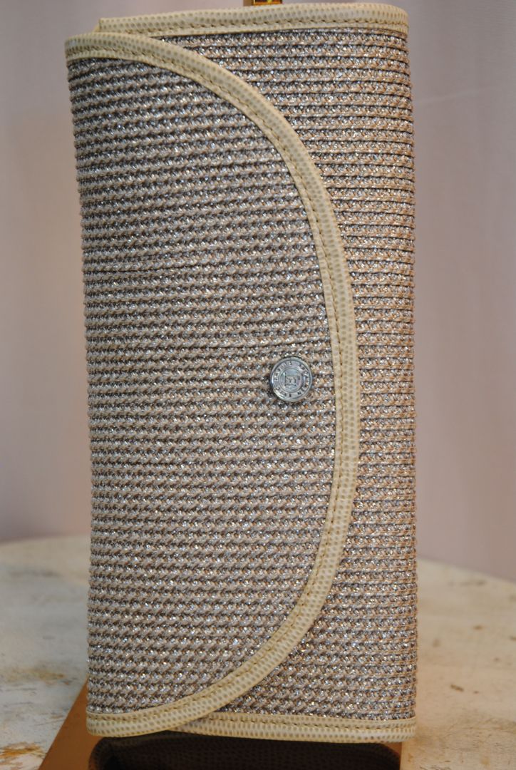 cream Eric Jarvits clutch
