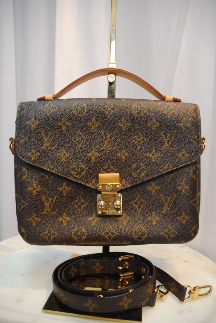monogram Louis Vuitton Metis' Pochette monogram