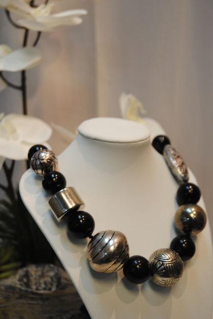 onyx Arlene Palmer silver plate beaded necklace, one size