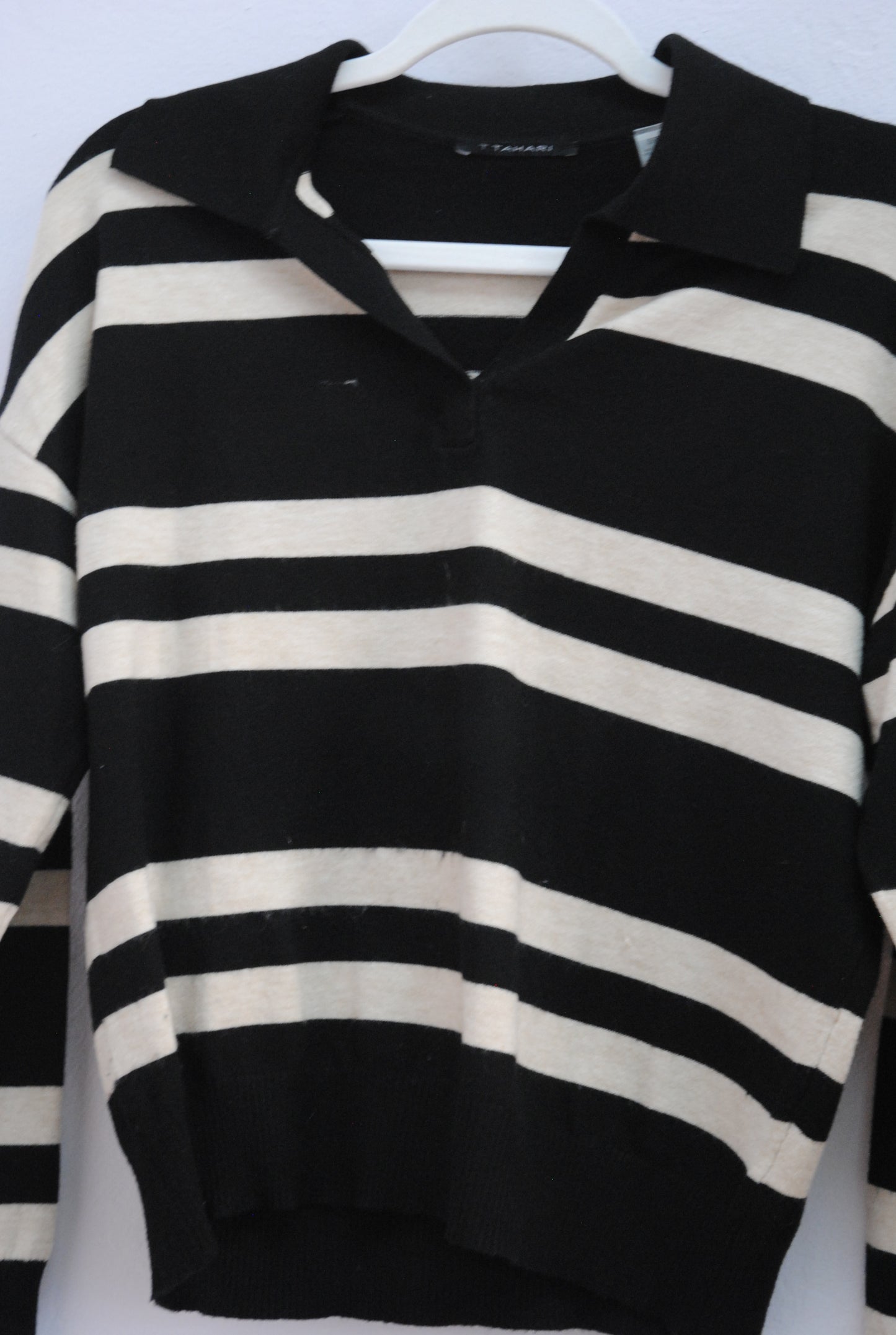T Tahari Black Ivory Stripe Polo Knit Top S