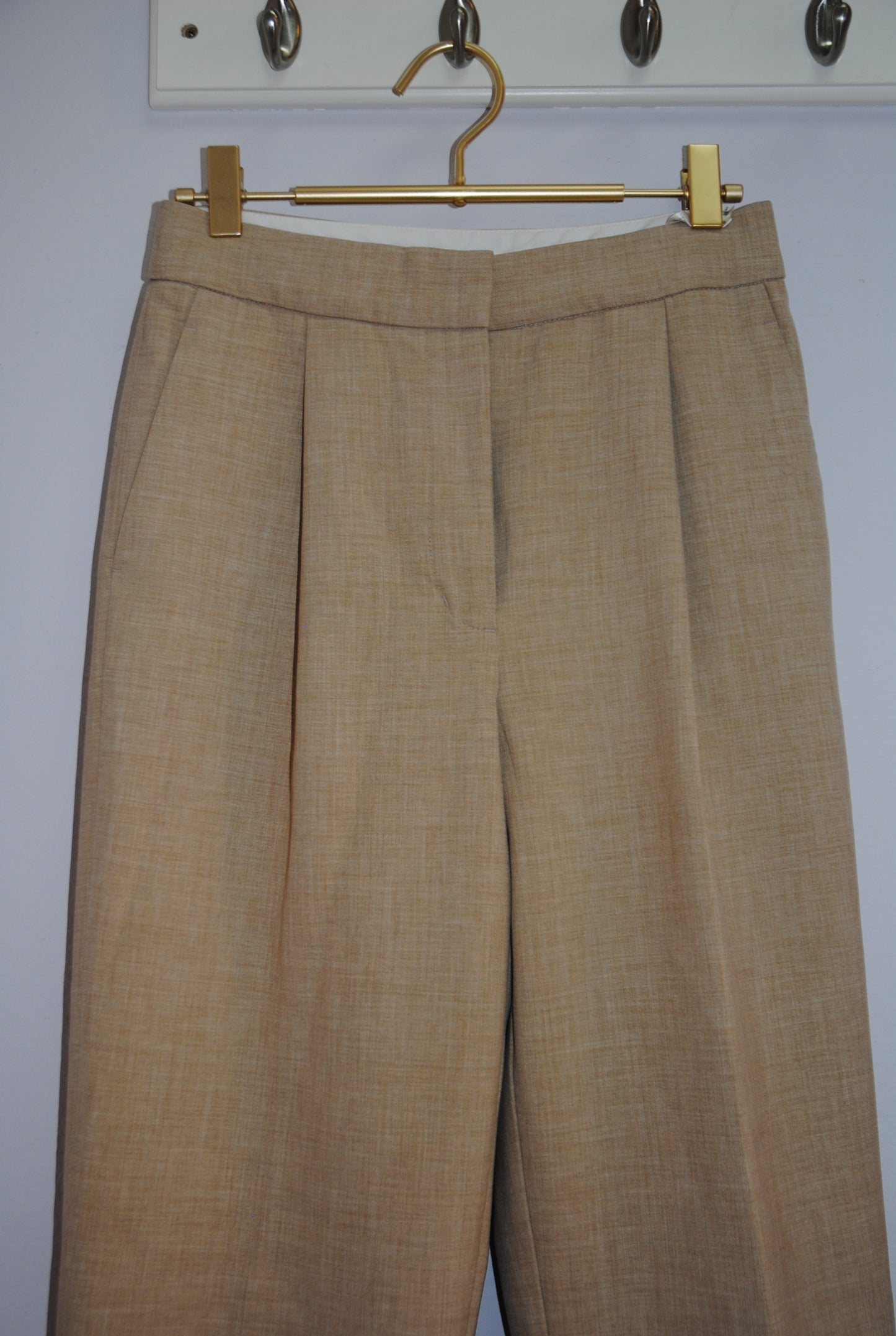 Wilfred Camel Pleated High-Rise Trousers 4