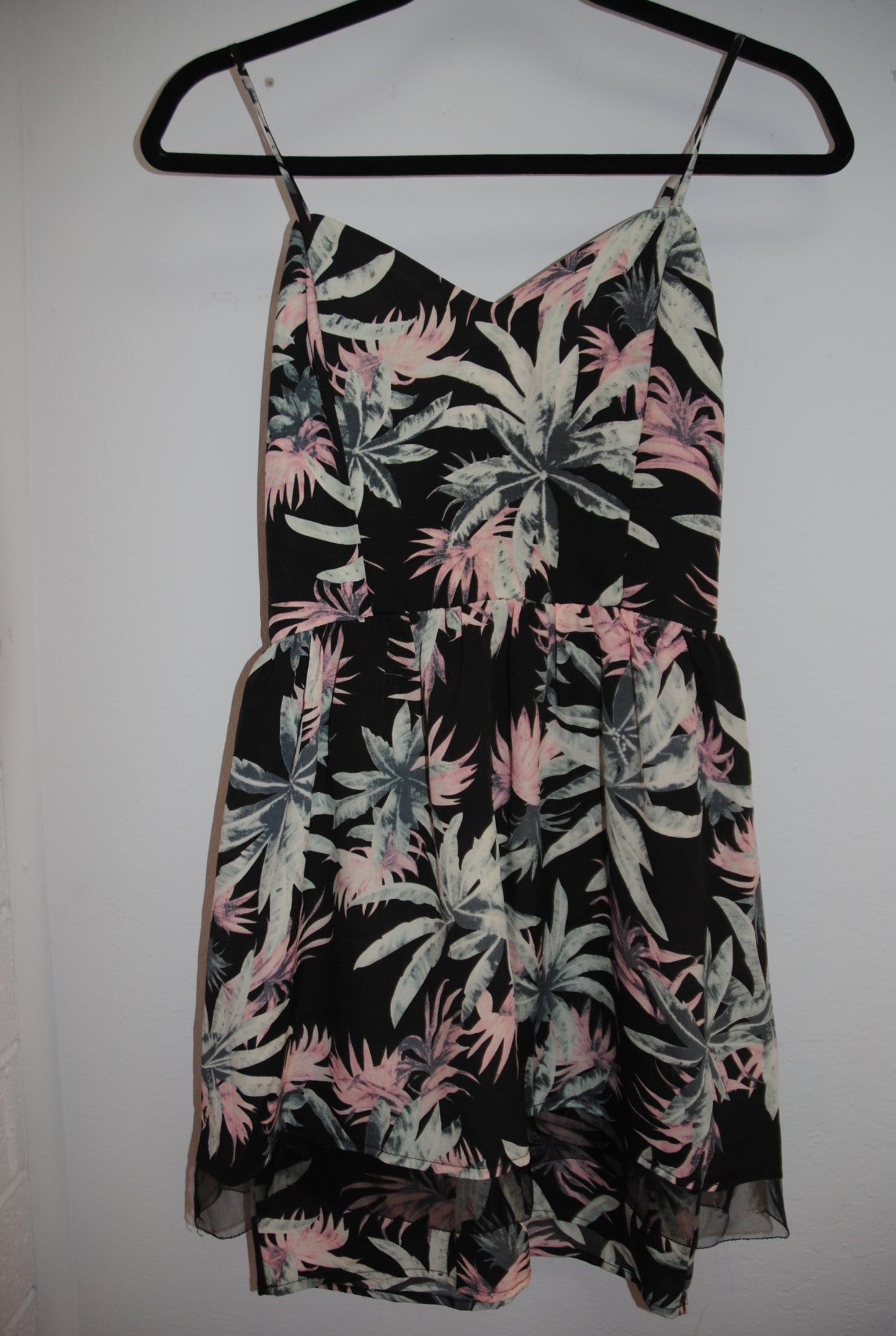Like Mynded Blue Multi Tropical Strappy Dress XS