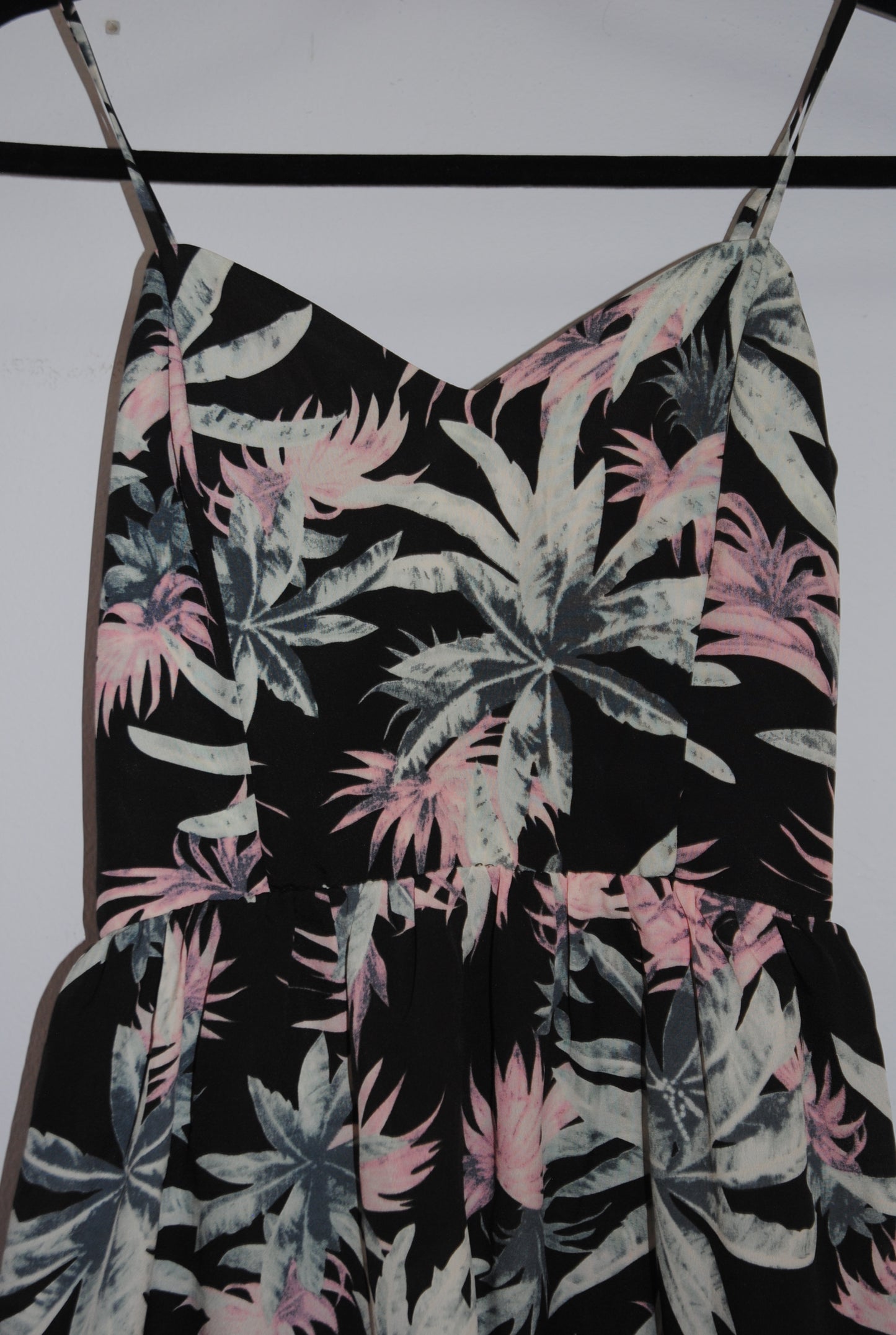 Like Mynded Blue Multi Tropical Strappy Dress XS