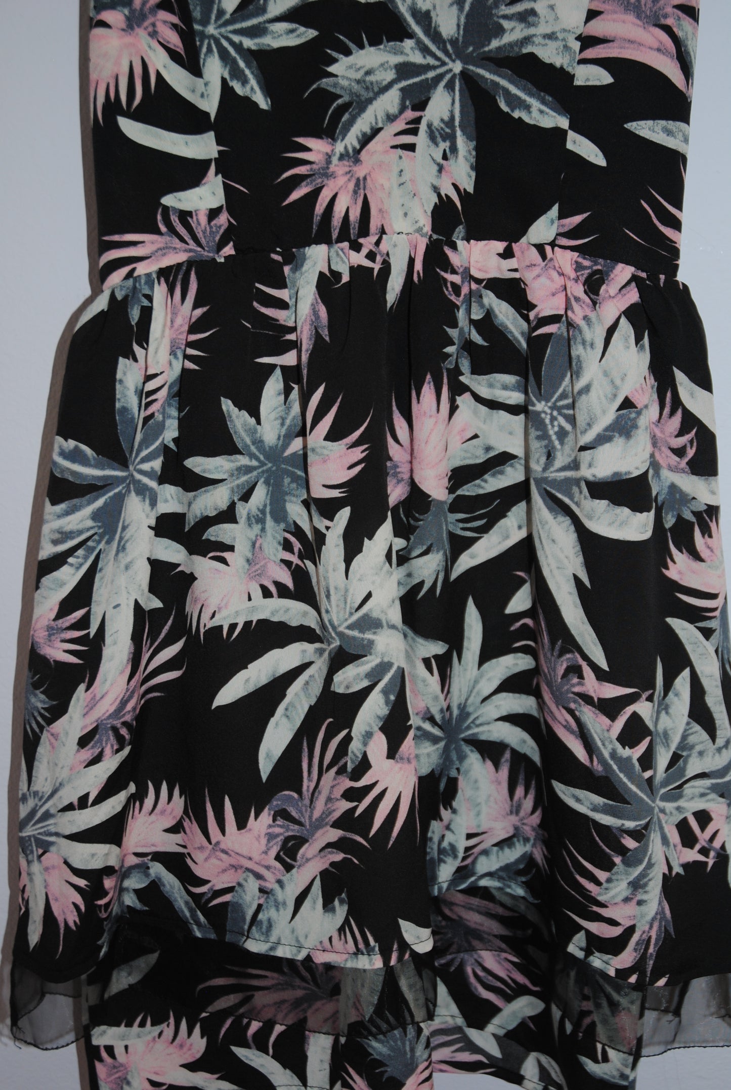 Like Mynded Blue Multi Tropical Strappy Dress XS