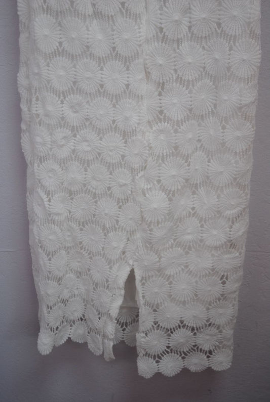 Hidden Brand White Floral Lace Dress