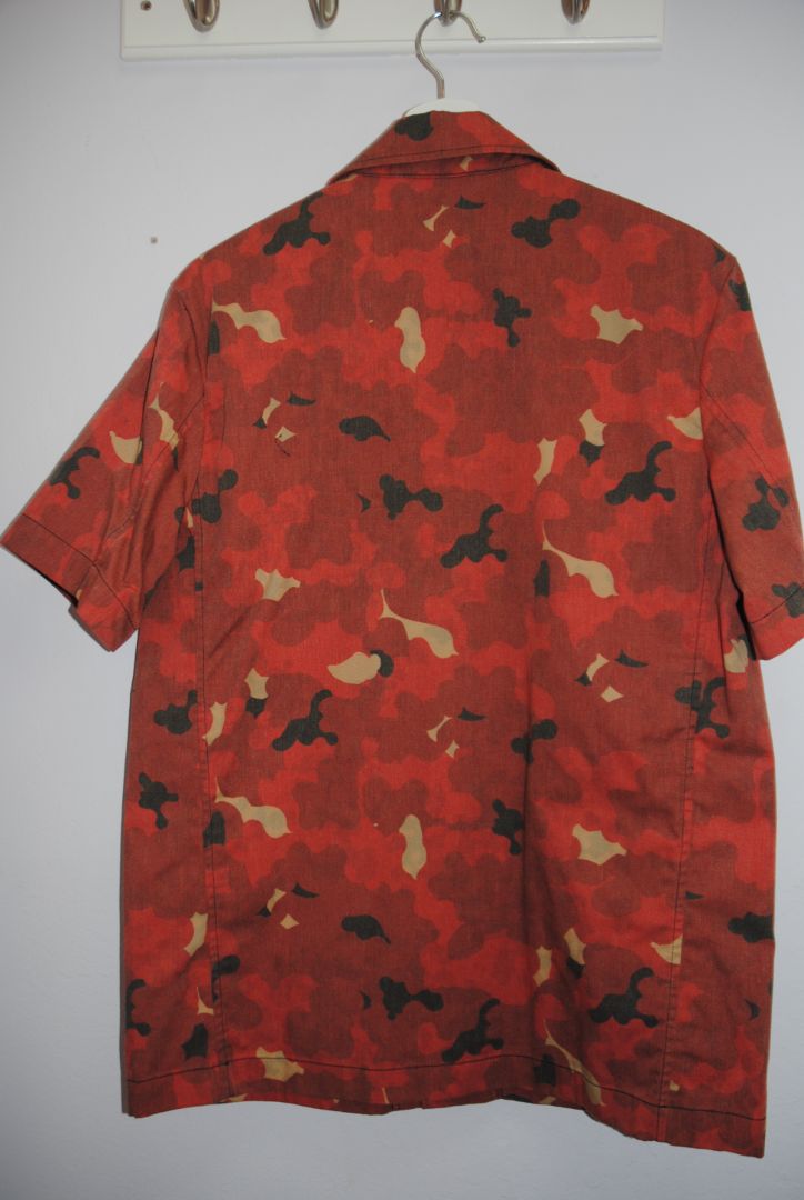 Marni short sleeve animal print button up