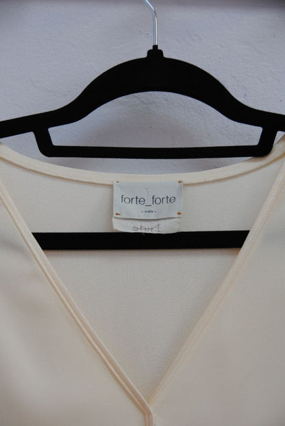 Forte_ Forte silk v neck blouse