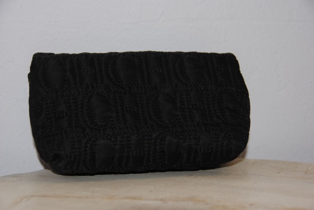 CH Carolina Herrera clutch