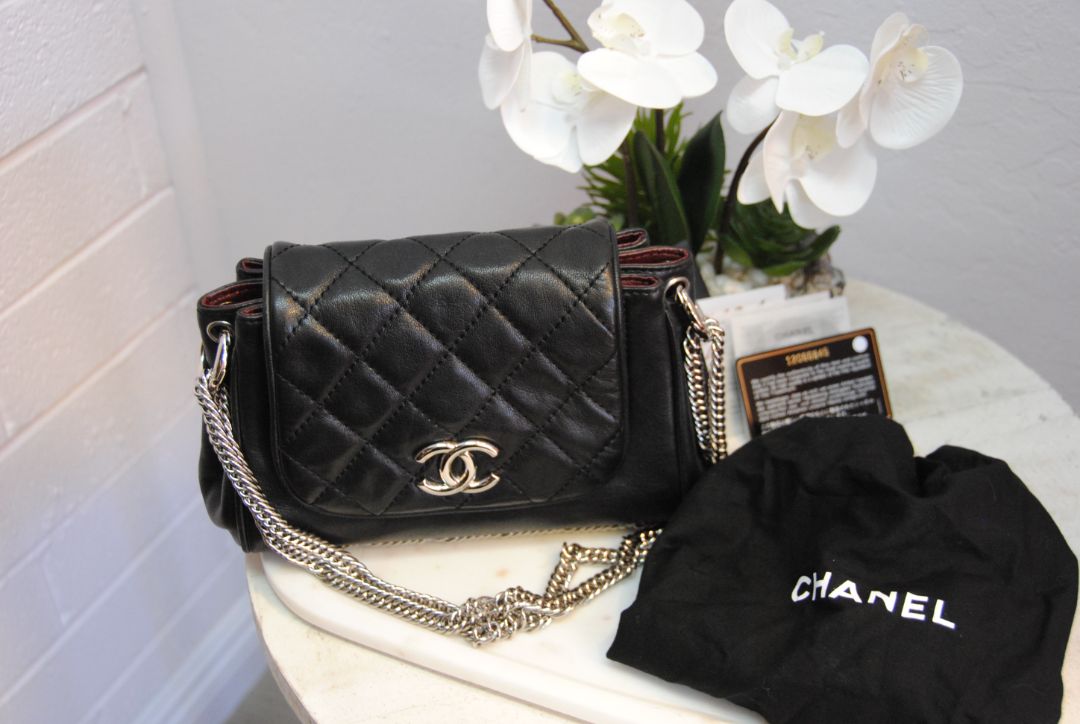 Chanel bubble quilted accordion flap bag