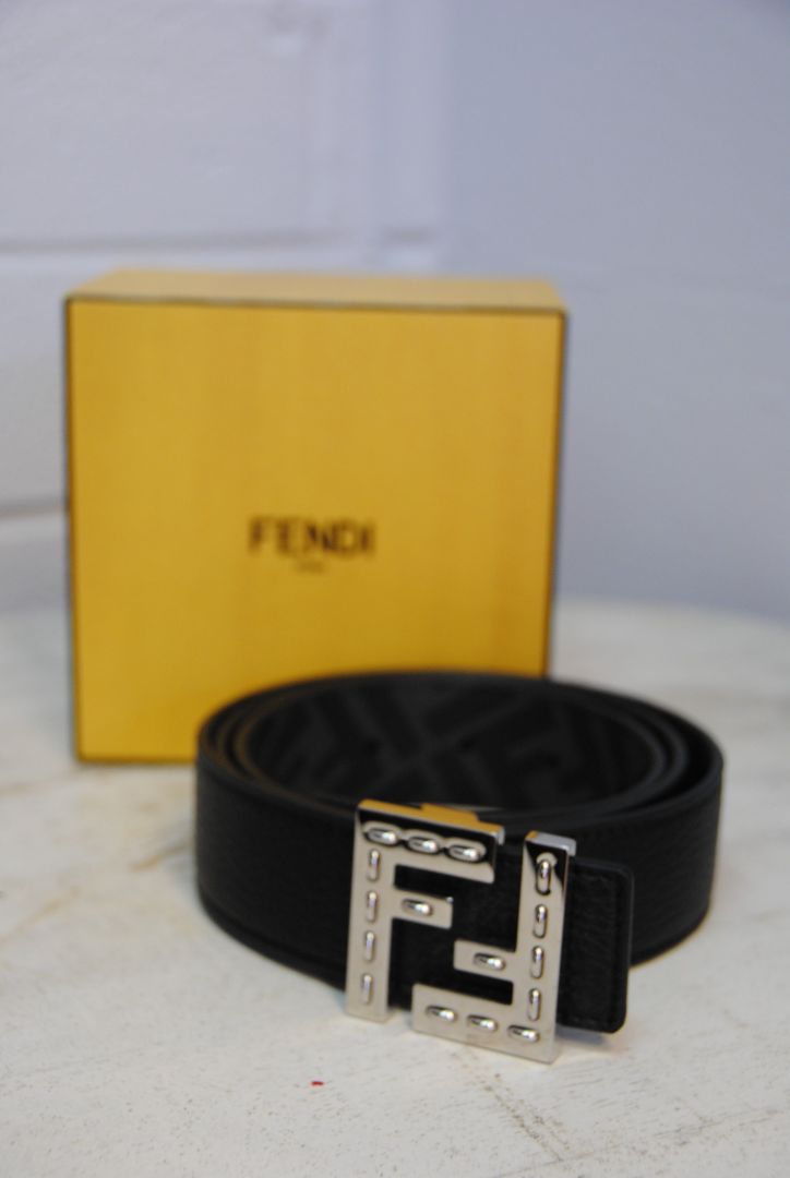 Fendi Embellished FF Buckle Black Leather Belt reversible