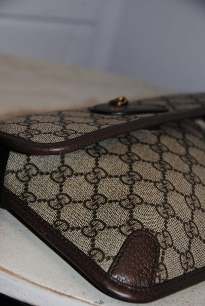 Neo Vintage Supreme Feline Head belt bag GUCCI