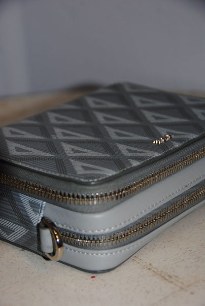 Christian Dior CD Diamond