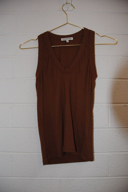 Cotton Citizen v neck tank
