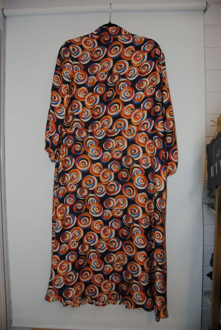 J Mclaughlin printed button up maxi dress