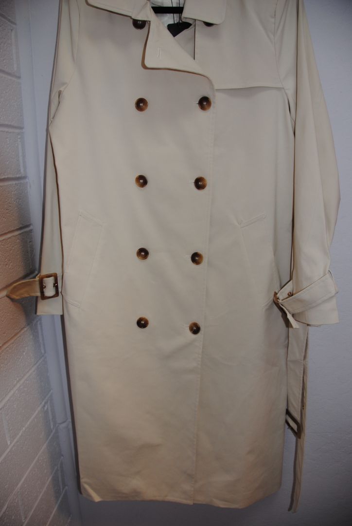 Attentif Paris Classic double breasted trench coat