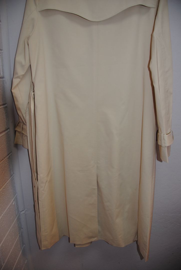 Attentif Paris Classic double breasted trench coat