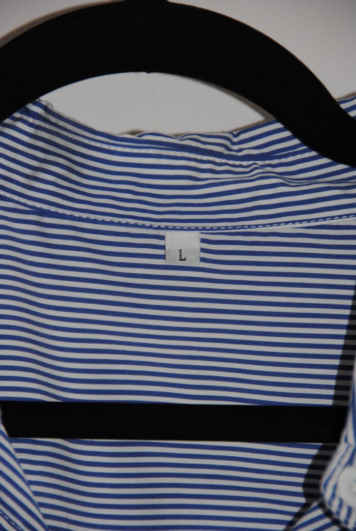 Hidden Label capri cropped pinstripe shirt