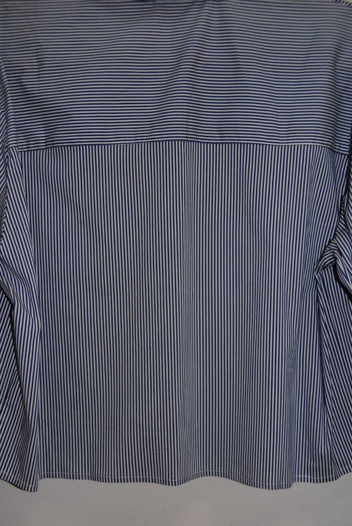 Hidden Label capri cropped pinstripe shirt