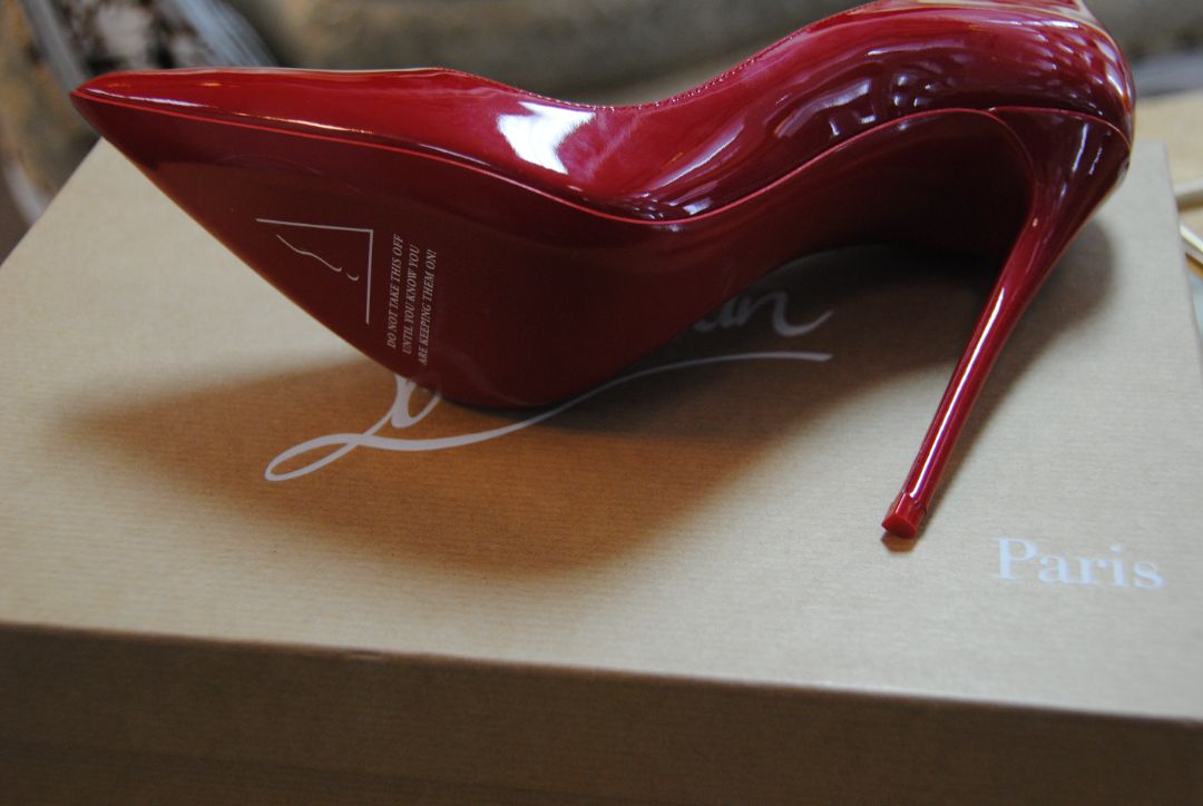 Christian Louboutin So Kate 120