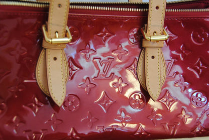 Louis Vuitton Pomme d' Amour