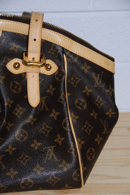 Louis Vuitton monogram Tivoli GM