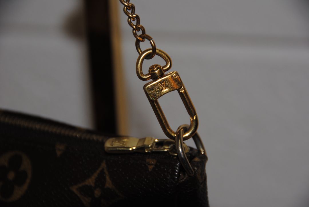 Louis Vuitton Mini Pochette