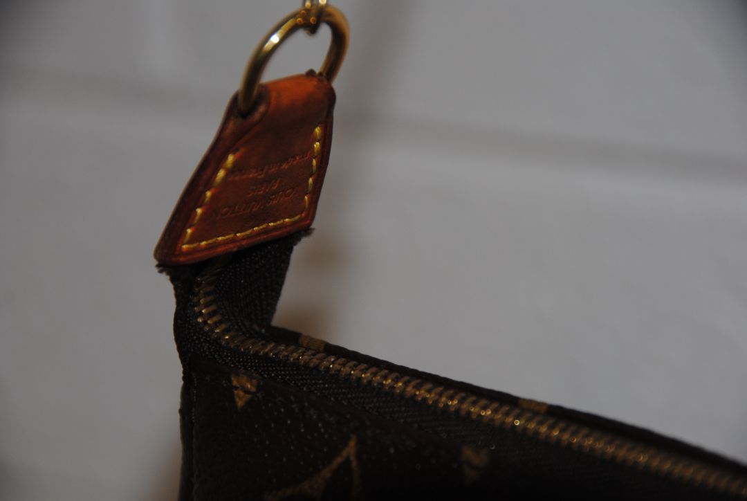 Louis Vuitton Mini Pochette