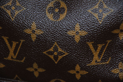 Louis Vuitton Mini Pochette