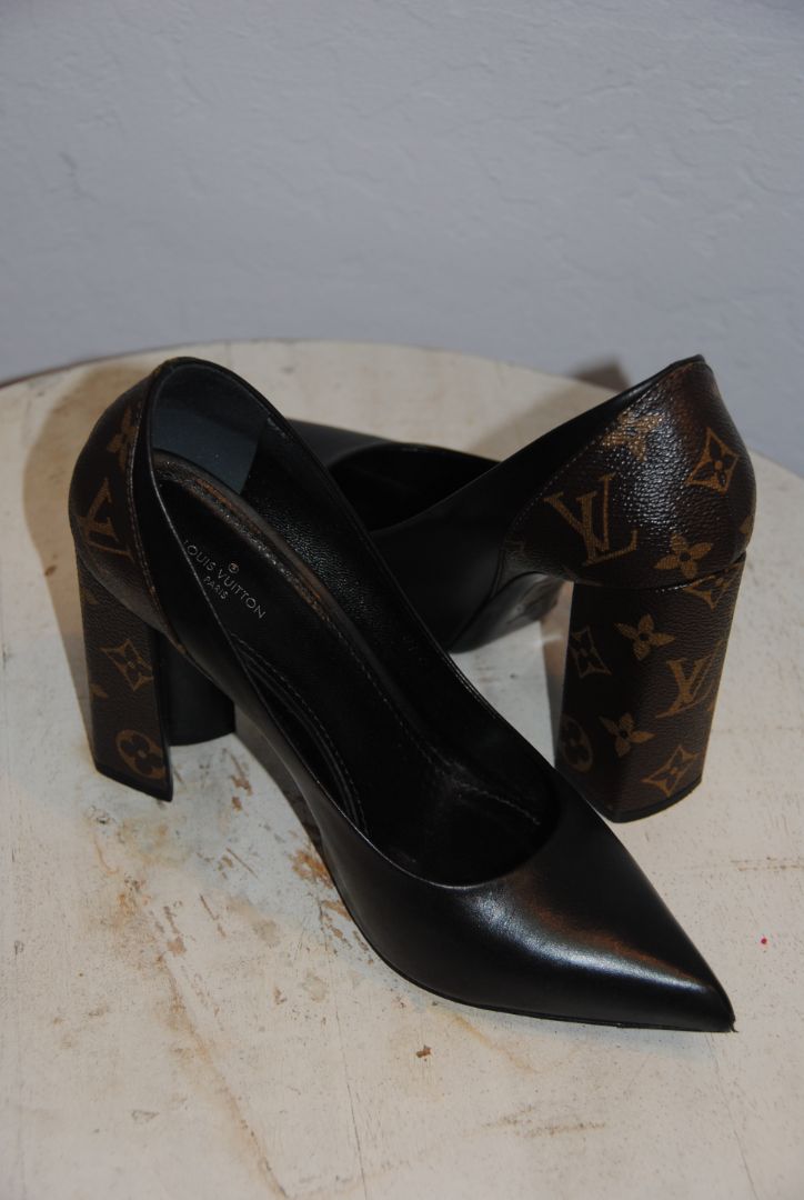 Louis Vuitton monogram heel pointed toe block heel