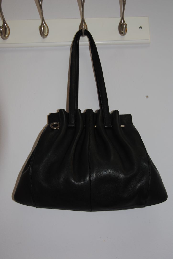 Ferragamo vintage Gancini pleated top handle