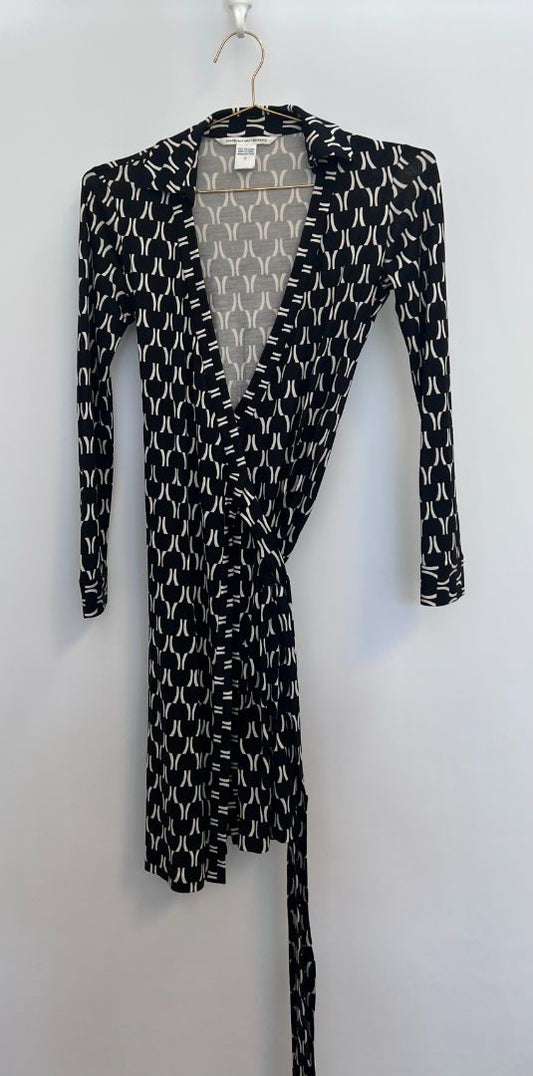 black multi Diane von Furstenberg wrap dress, 0