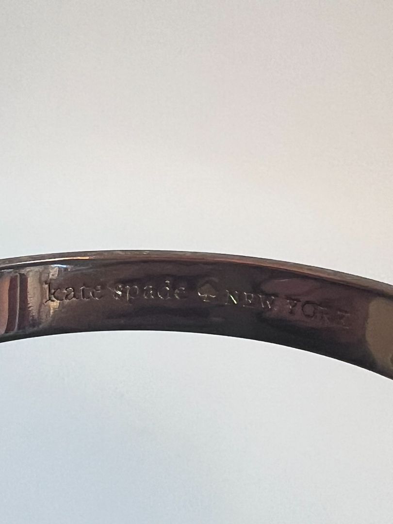 pink Kate Spade bangle, OS